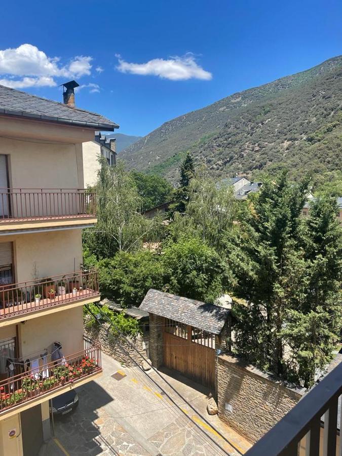 Apartament La Cabanera Sort Eksteriør bilde